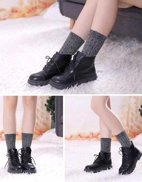 Load image into Gallery viewer, Womens 5 Pairs Soft Thick Comfort Casual Cotton Warm Wool Crew Winter Socks
