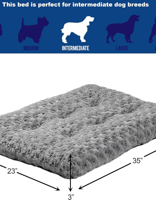 Load image into Gallery viewer, Deluxe Dog Beds Super Plush Dog &amp; Cat Beds Ideal for Dog Crates Machine Wash &amp; Dryer Friendly, 1-Year Warranty

